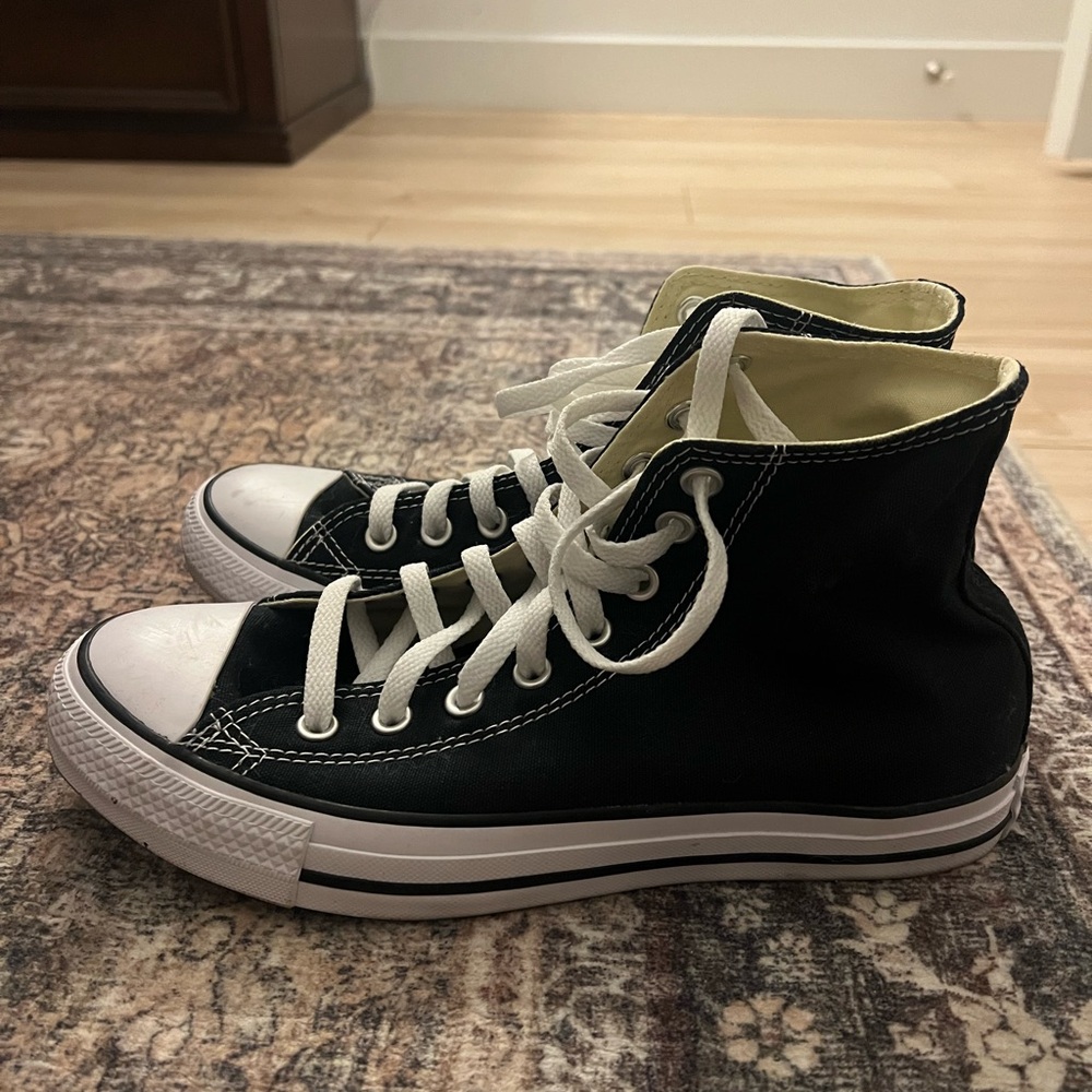 Converse Black High-Tops